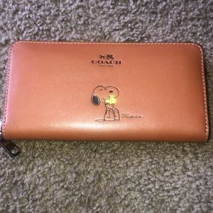 *NEW* Limited Edition Snoopy Wallet